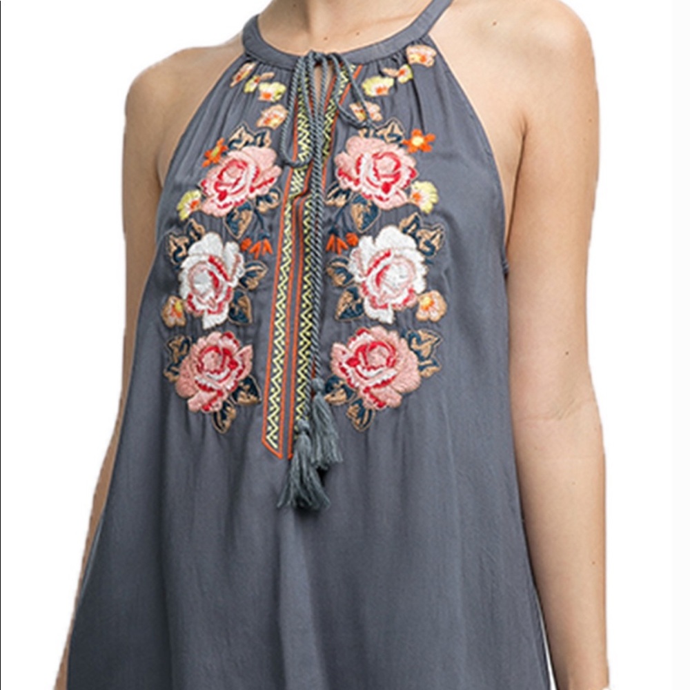 Andree by Unit embroidered top